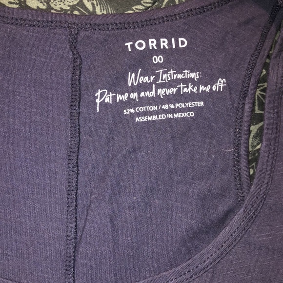 Torrid “Drink well with others” tank top - Picture 4 of 10